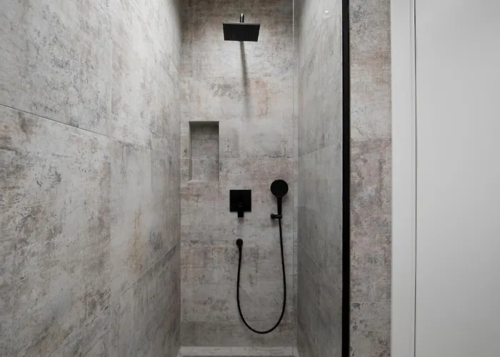 A'more Bijeca - App B6 - Mpolo * Medulin