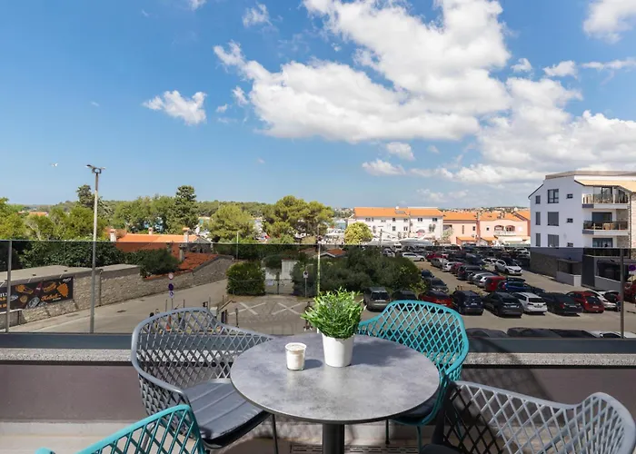 A'more Bijeca - App B6 - Mpolo