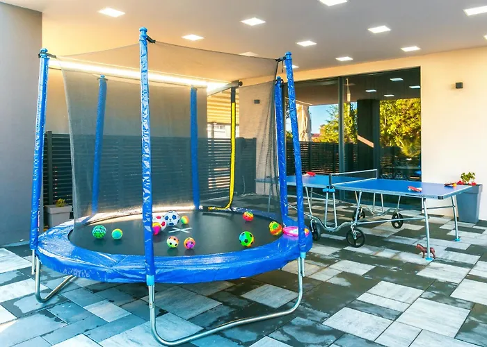 A'more Bijeca - App B6 - Mpolo